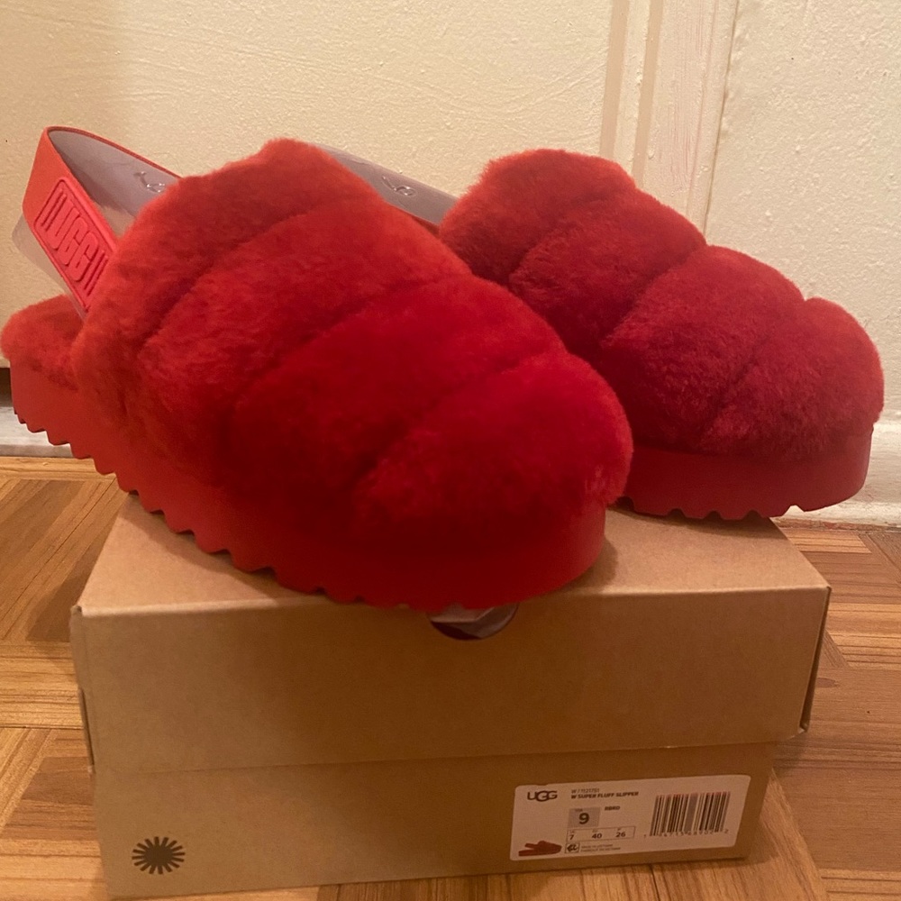 Ugg Super Fluff Slipper